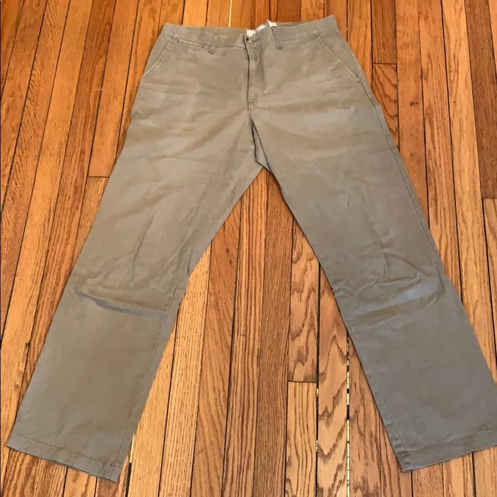 Old Navy 34 x 34 Tan Khaki Pants